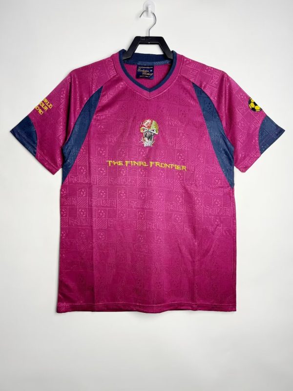 2010 Iron Lady Away