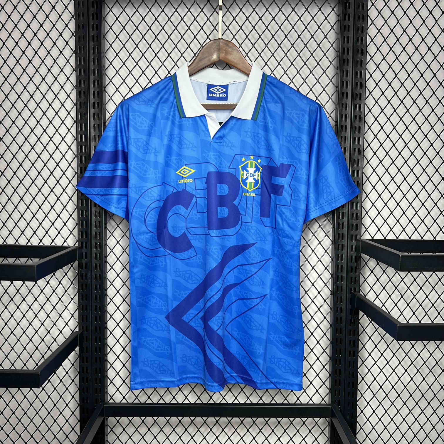 Brazil 1991/93 Away Retro Jersey
