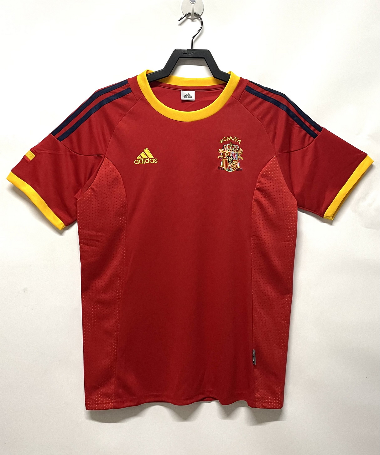 2002 Spain home