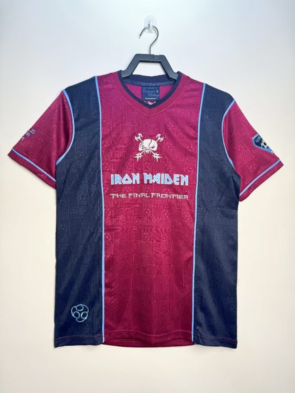 2011 Iron Lady Away