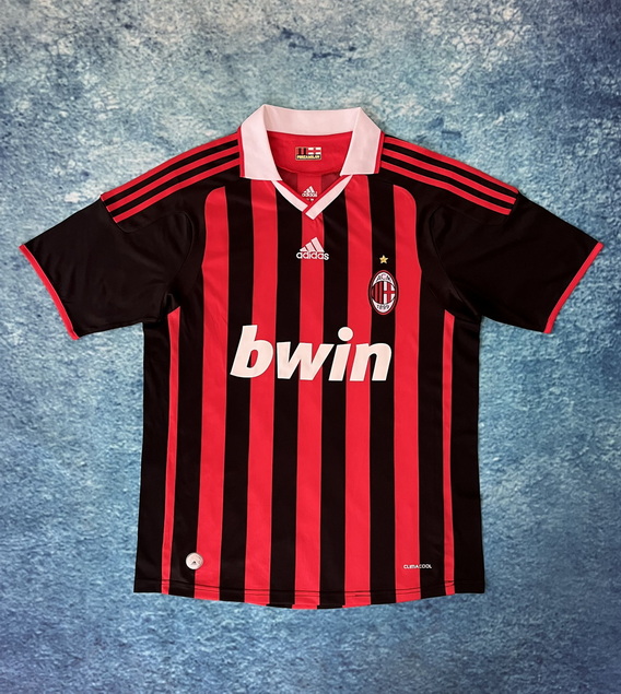 09/10AC Milan home