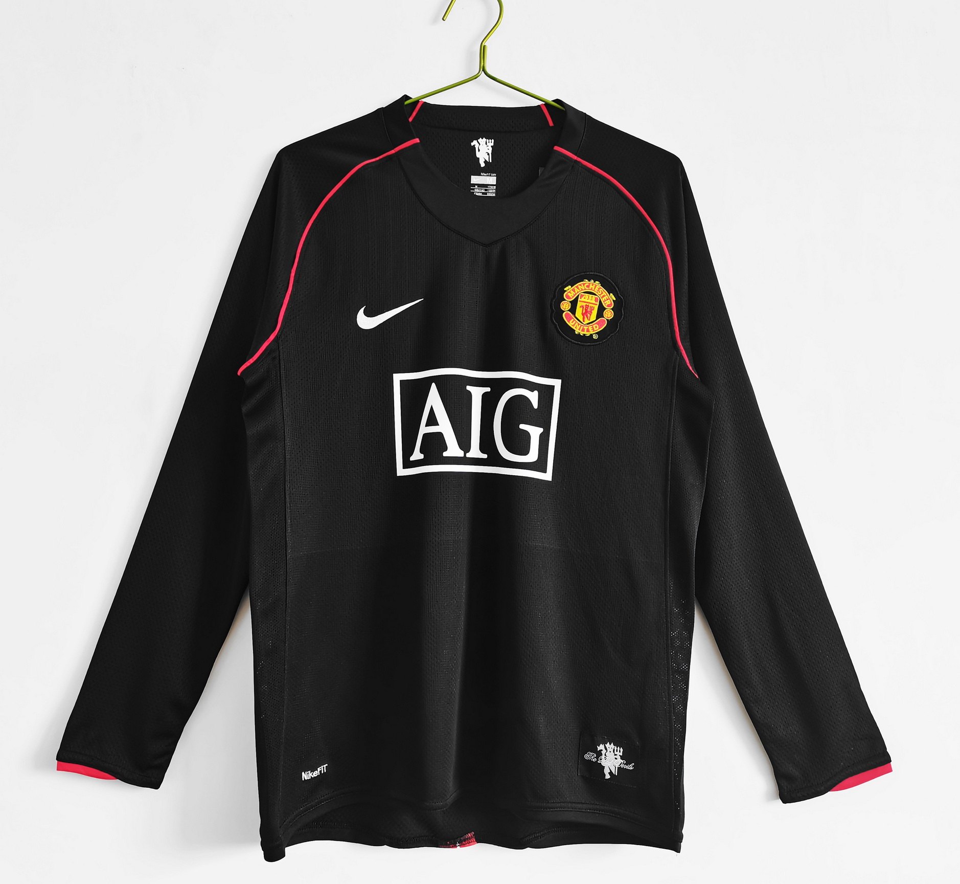 Long sleeve: 2007/08 Manchester United away retro