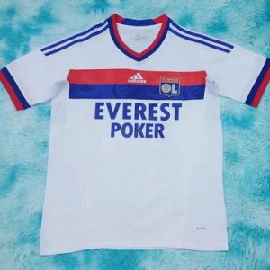 11/12 Lyon home