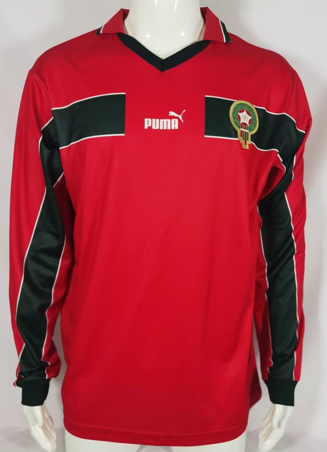Long sleeves: 98 Morocco 3 away