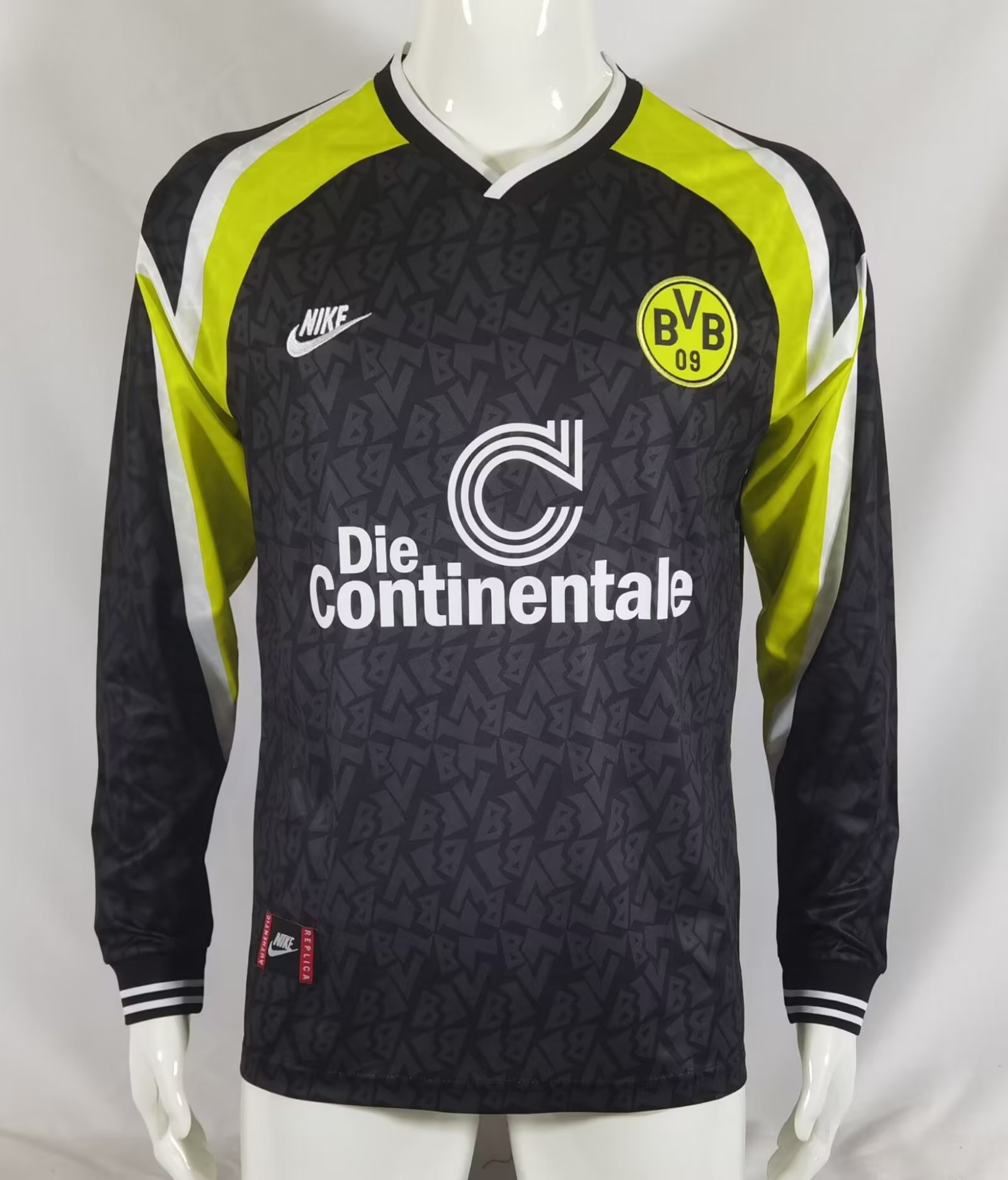 Long sleeves: 95-96 Dortmund away black