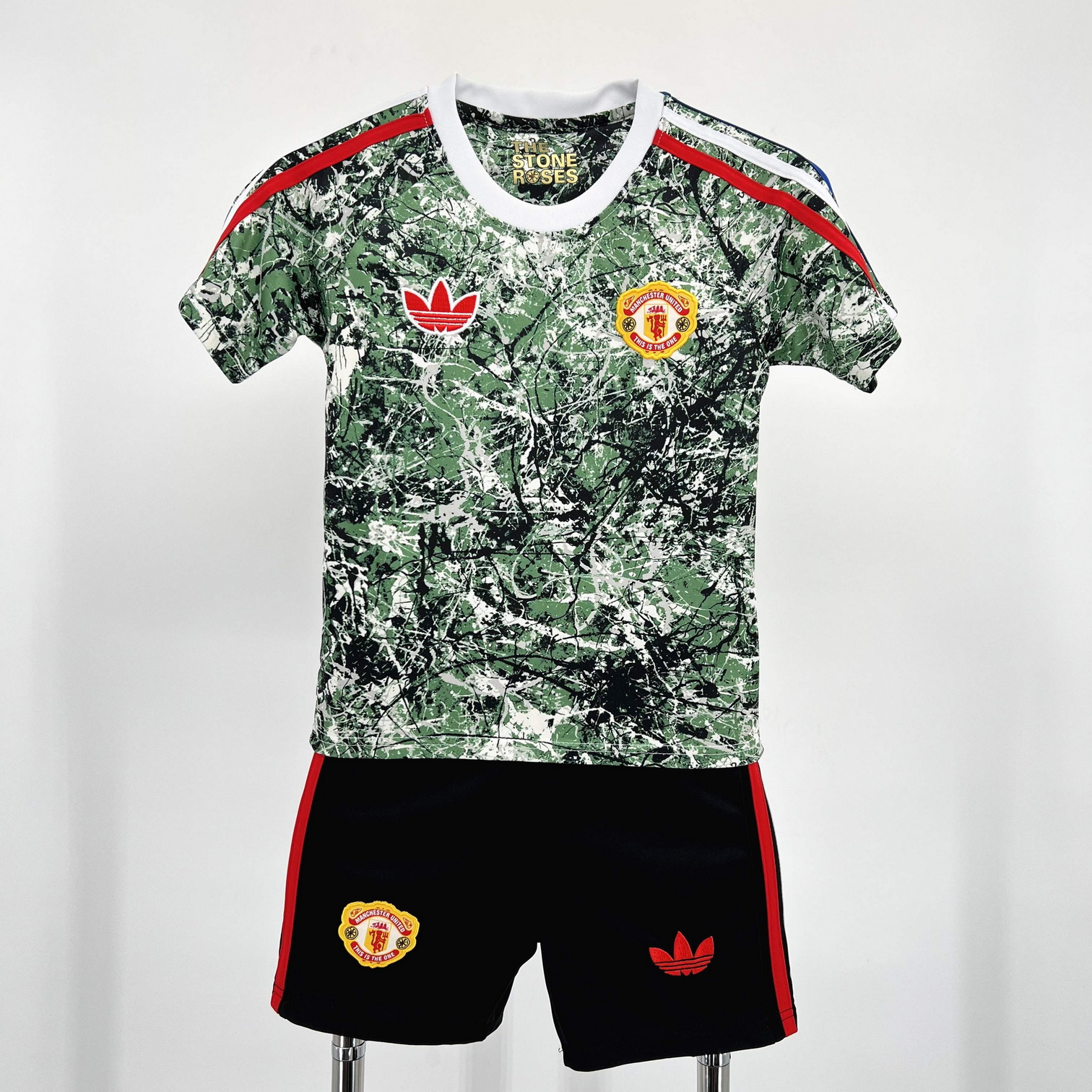Manchester United 2024/25 Stone Roses Originals Icon Edition Kids Kit