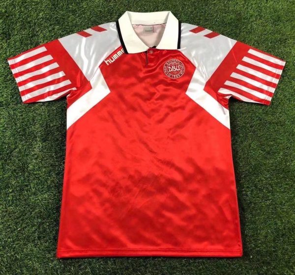 92 Denmark home