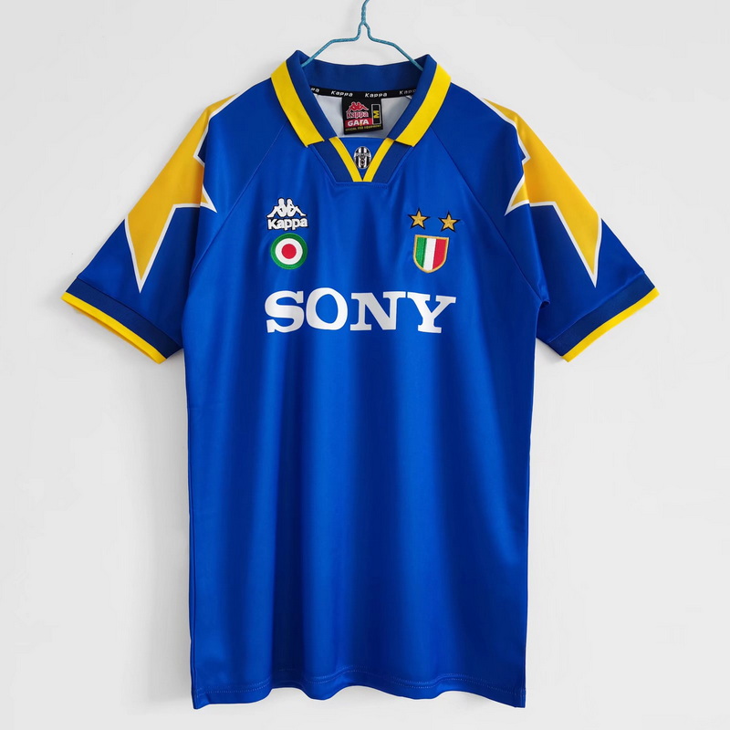 1995/96 Juventus away
