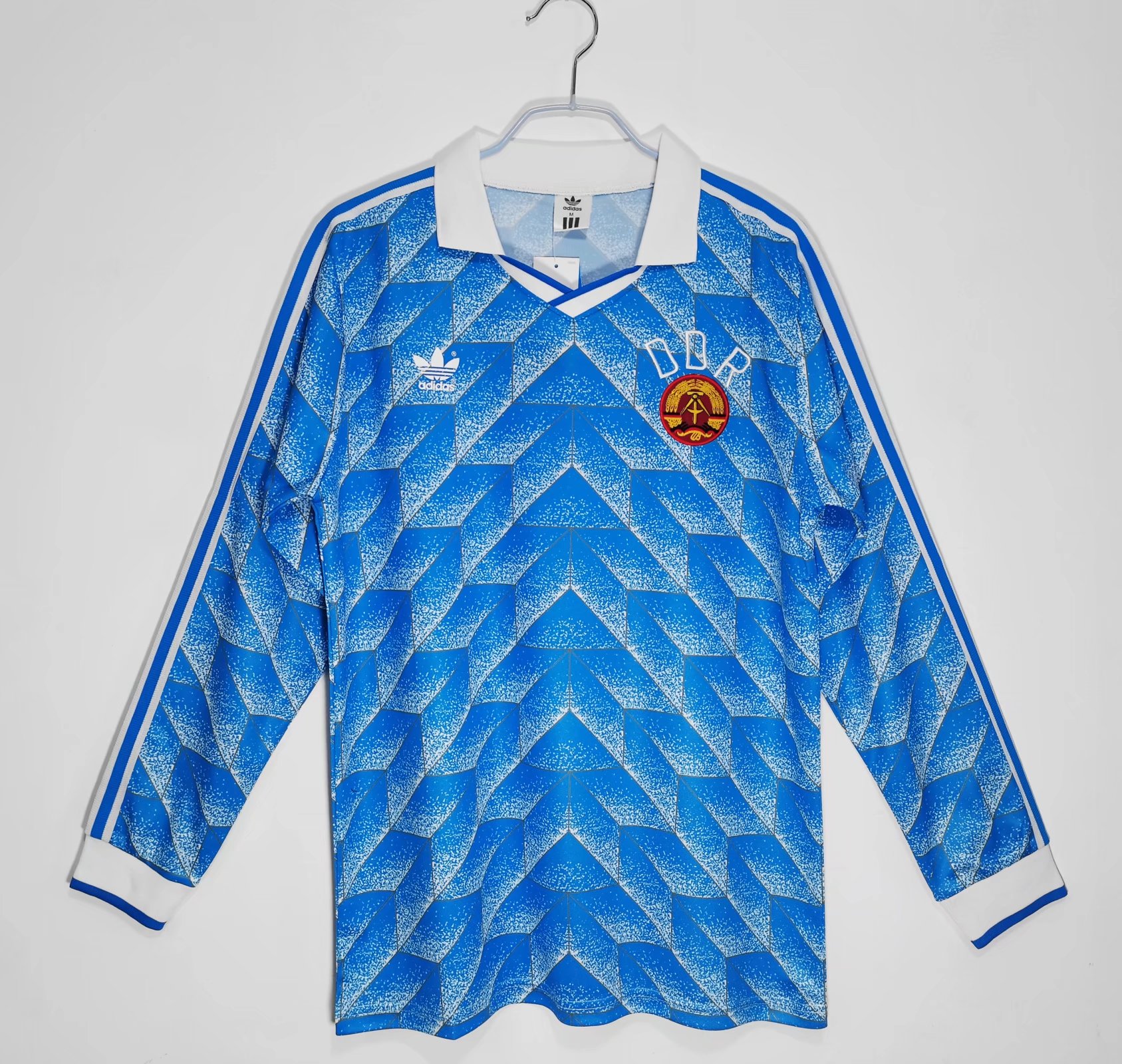 Long sleeves: East Germany home game in 1988