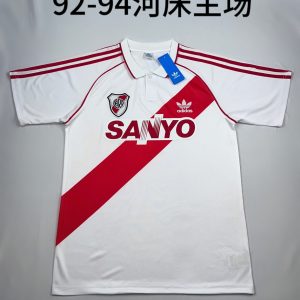 92-94 River Plate Home