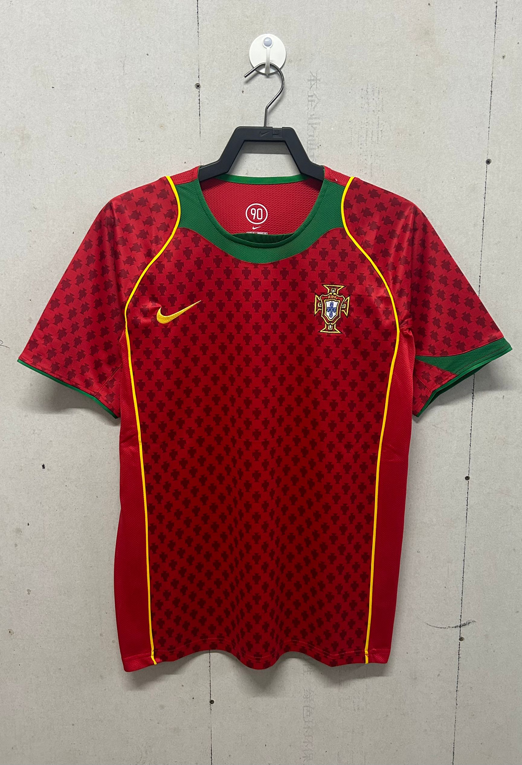 2004 Portugal home