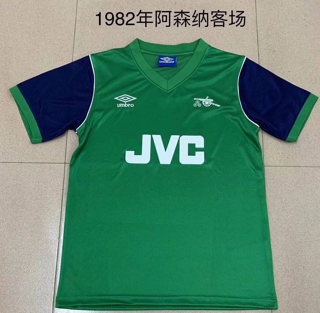 1982 Arsenal away
