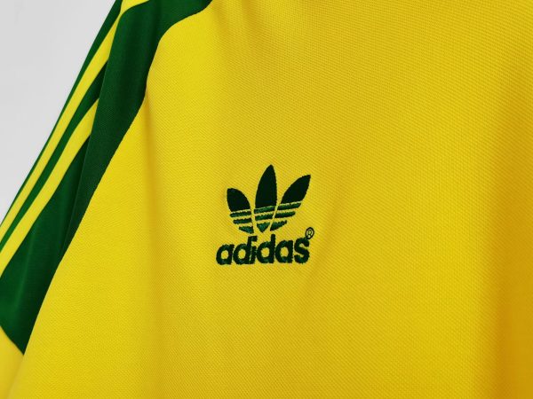 1982 Wales away - 图片 4