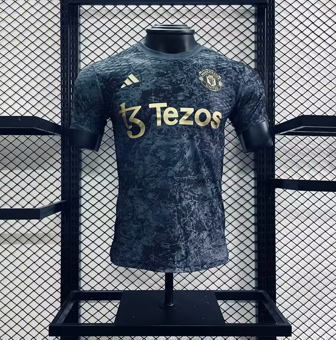 Manchester United 2024/25 Stone Roses Pre-Match Jersey Player Version