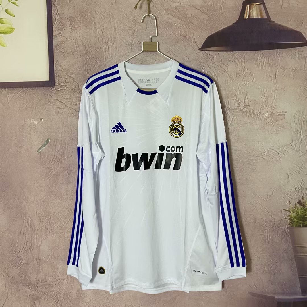 10/11 Real Madrid home long sleeve