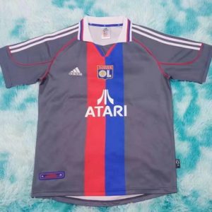 2001/2002 Lyon away
