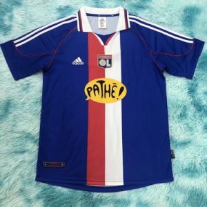 00/01 Lyon 2 away