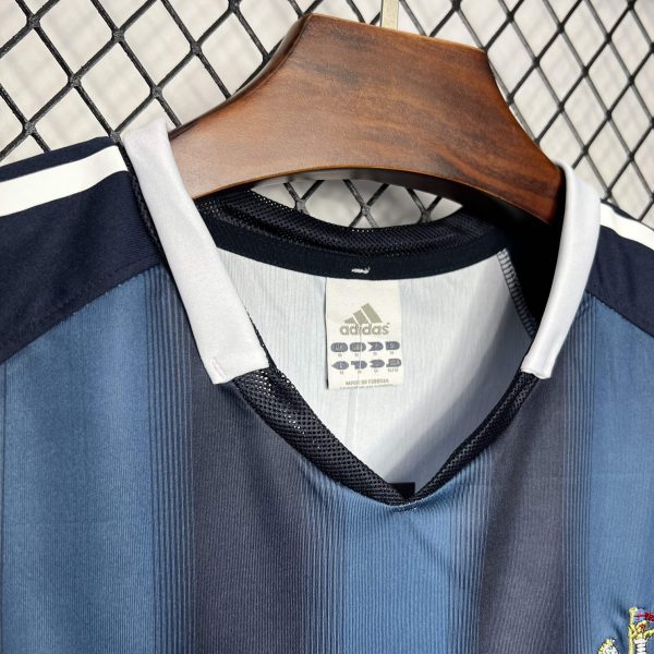 Newcastle United 2004/05 Away Retro Jersey - 图片 2