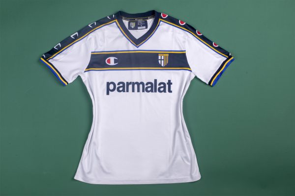 02 / 03 Parma away