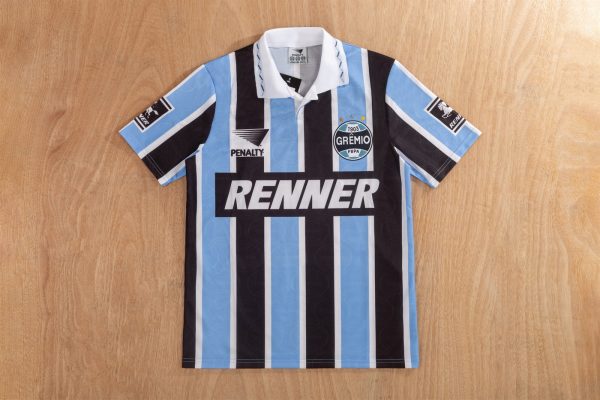 95/96 Gremio home court