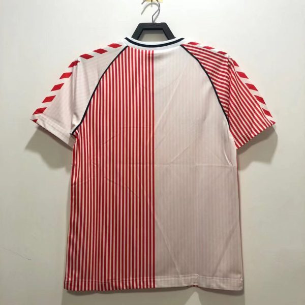 86 Denmark away - 图片 2