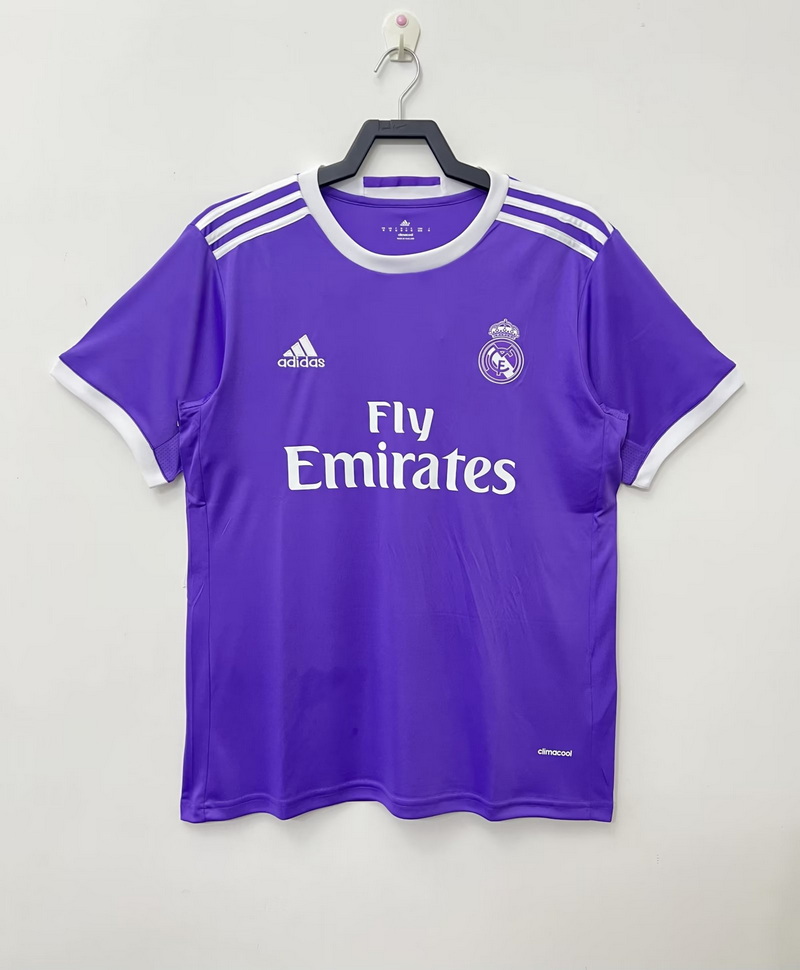 16/17 Real Madrid away