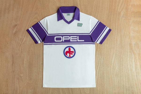 83/85 Fiorentina away