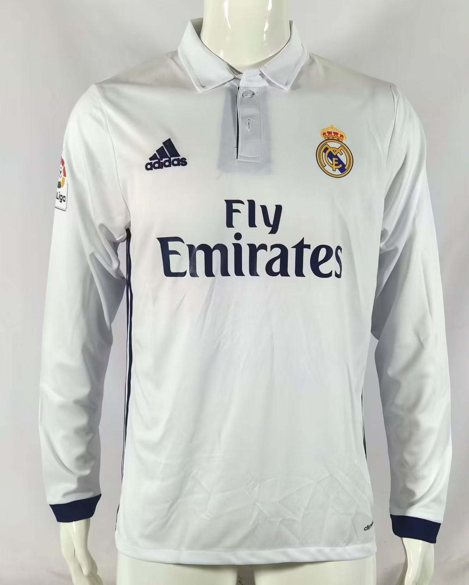 Long sleeves: 16-17 Real Madrid home
