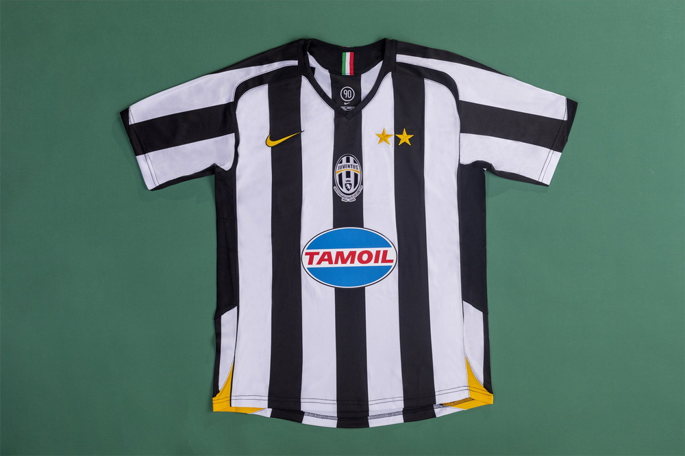 05 / 06 Juventus home