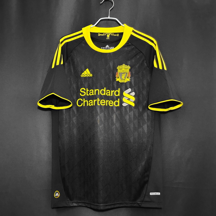 2010/11 Liverpool 2 Away Retro