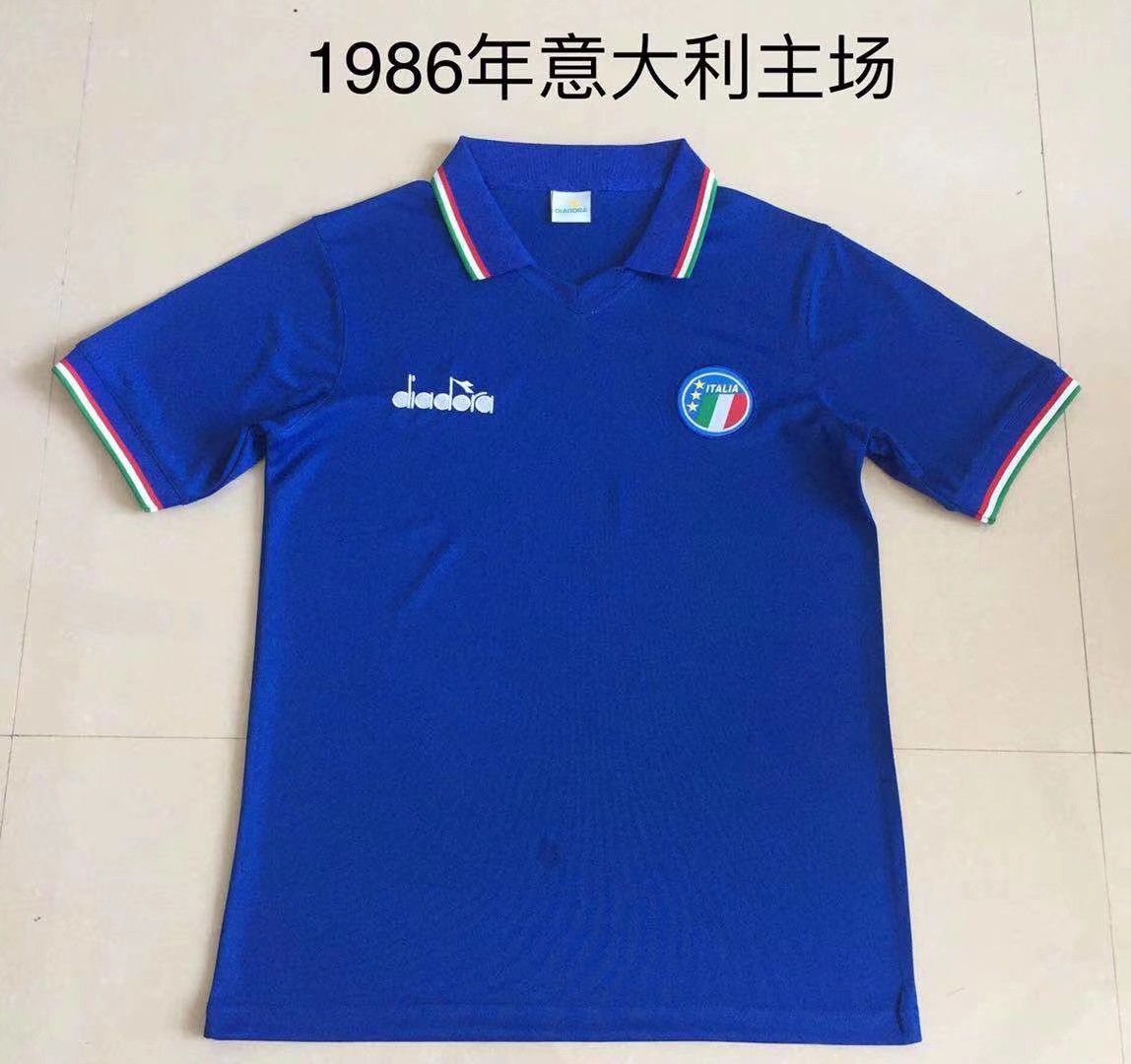 1986 Italy home