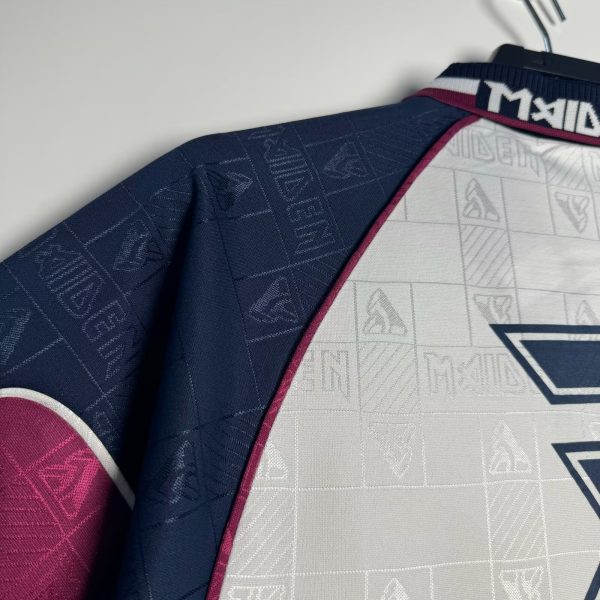 1999 West Ham away - 图片 8
