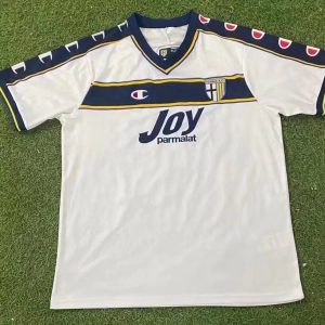 01-02 Parma away