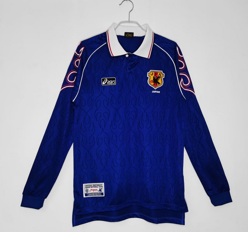 Long sleeves: 1998 Japan home
