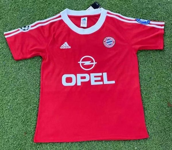 00-01 Bayern home Champions League version