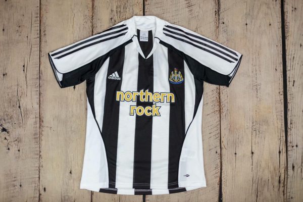 05 / 06 Newcastle home