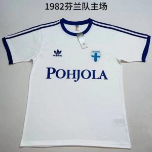 1982 Finland home